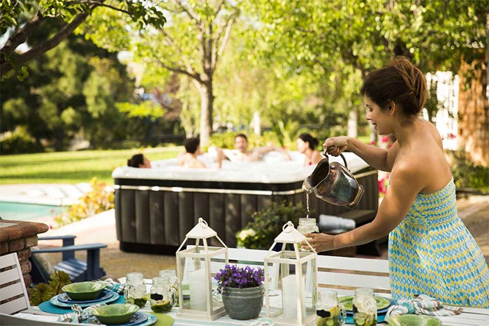 spécialiste SPA terrasse Nantes