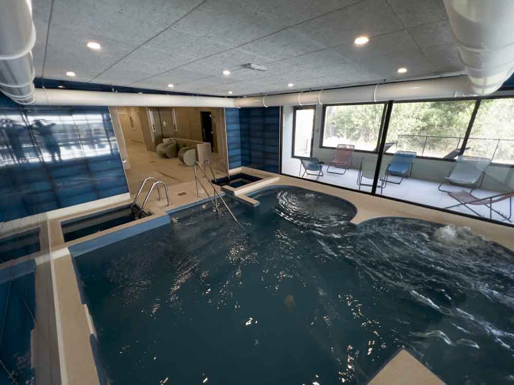 vendeur spa Nantes