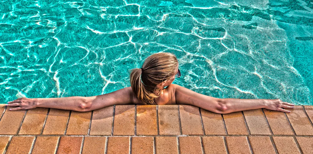 Piscine pool and co